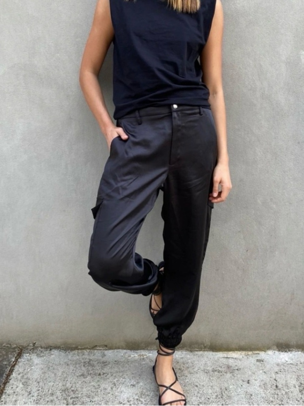 DECJUBA Black Cargo Joggers
